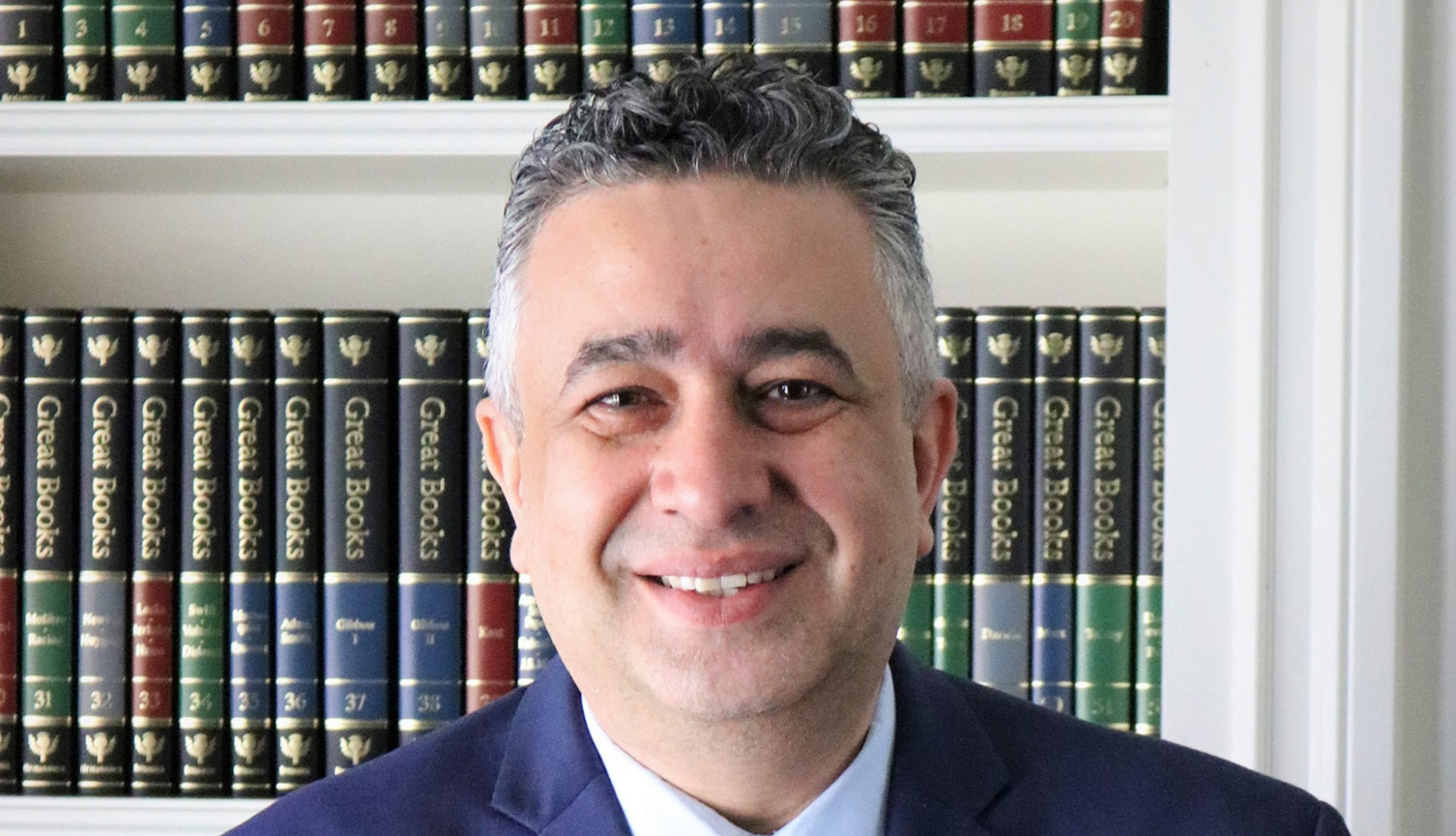 Shadi Martini Aurora humanitarian